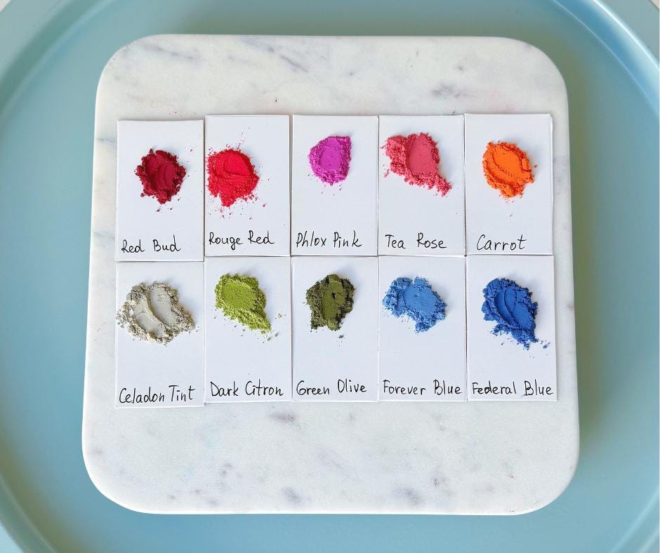 Dry Spray Food Color – Airbrush Alternative for Piped Flowers, Marshmallow, Buttercream (25g)