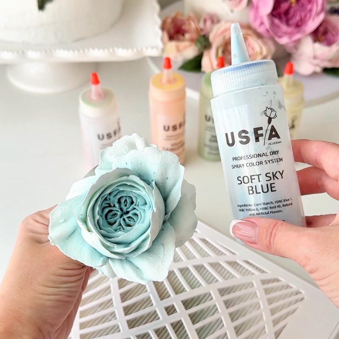 Soft Sky Blue Dry Spray Color System – Airbrush Alternative for Piped Flowers