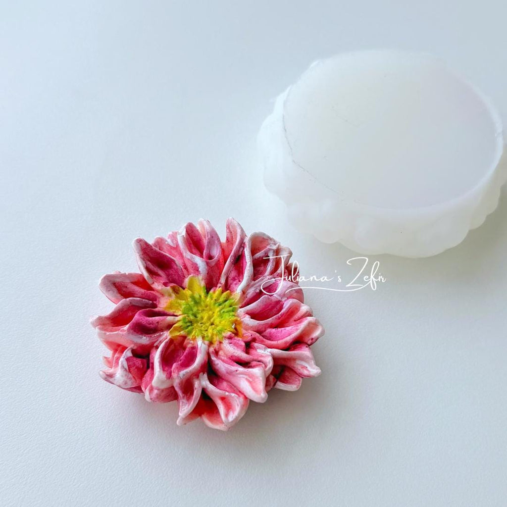 Chrysanthemum Bolte Soft Silicone Mold | food grade marshmallow zefir decorating tool