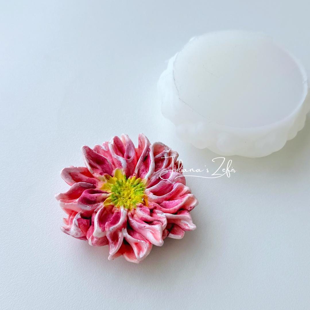 Chrysanthemum Bolte Soft Silicone Mold | food grade marshmallow zefir decorating tool
