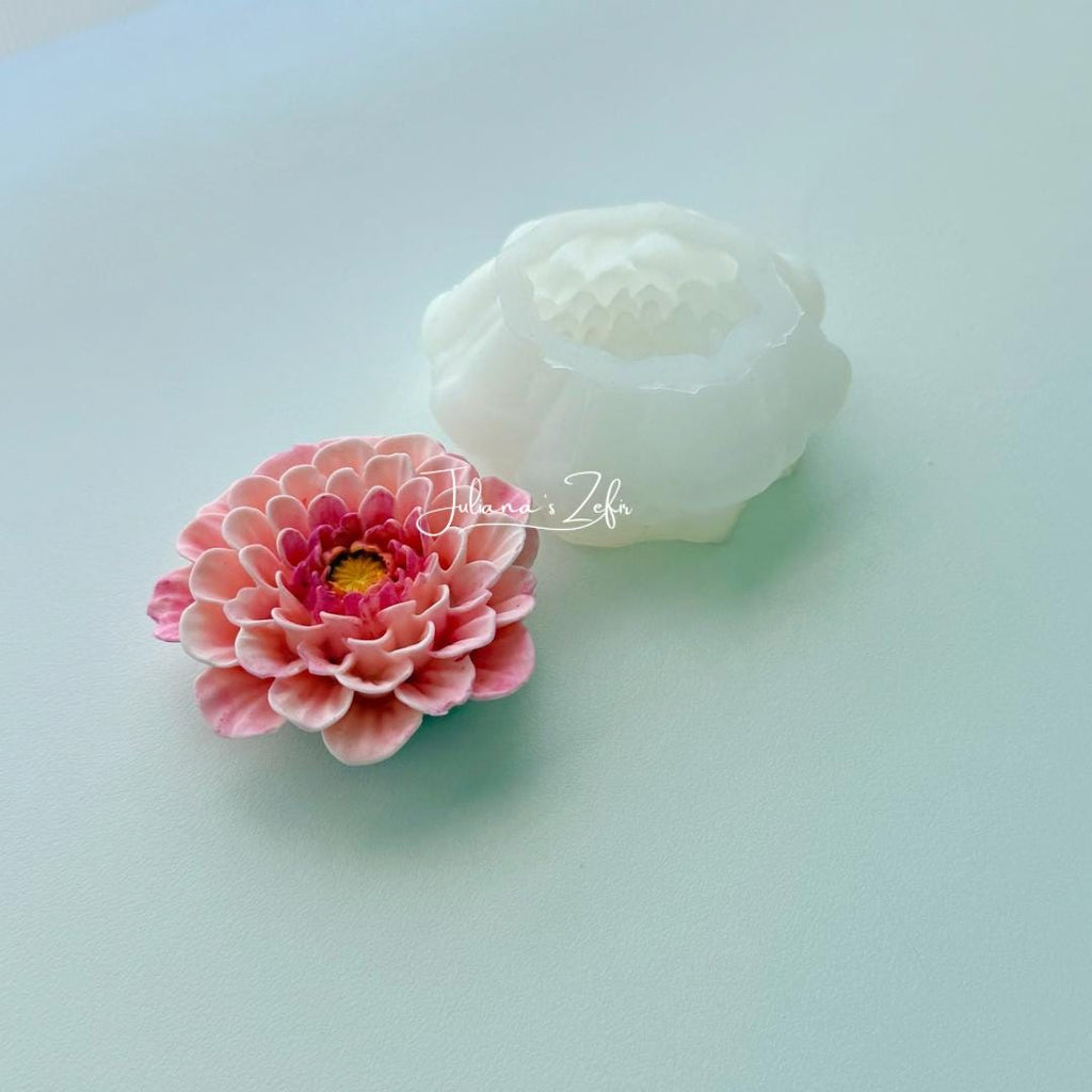 Chrysanthemum Mei-Kyo Soft Silicone Mold | food grade marshmallow zefir decorating tool
