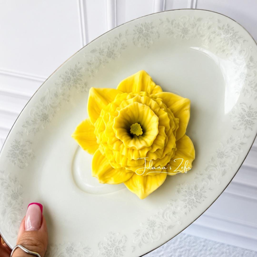 XL Narcissus Silicone Mold | food grade marshmallow zefir decorating tool