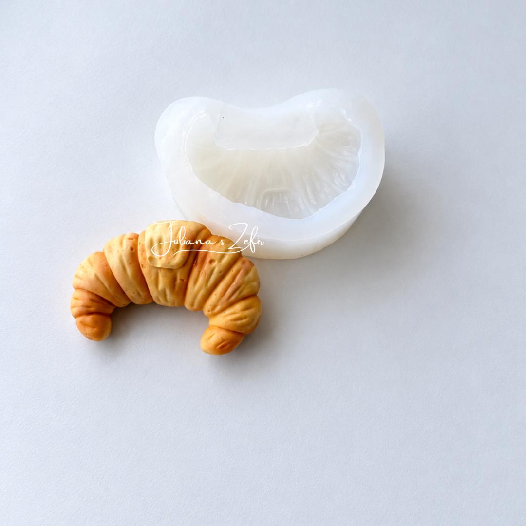 Croissant Silicone Mold | food grade marshmallow zefir decorating tool