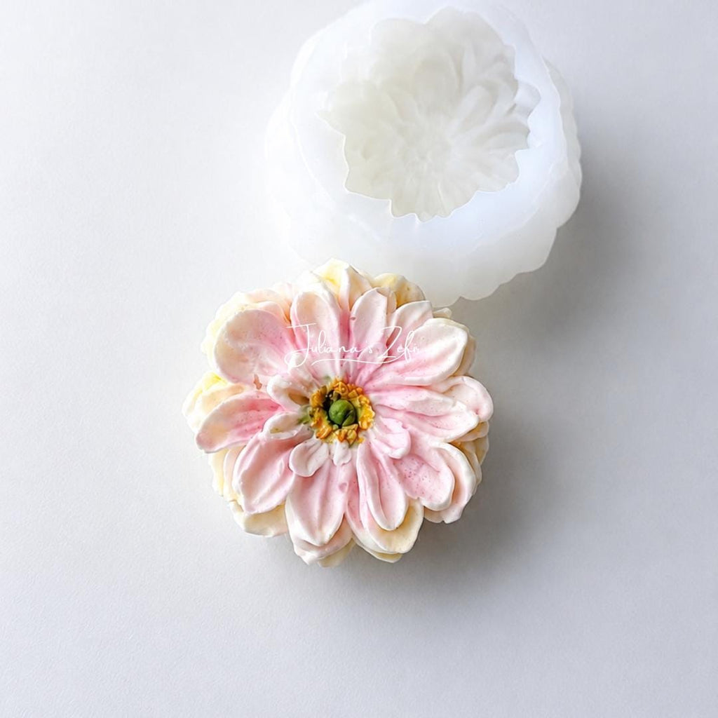 Buttercup Silicone Mold | food grade marshmallow zefir decorating tool