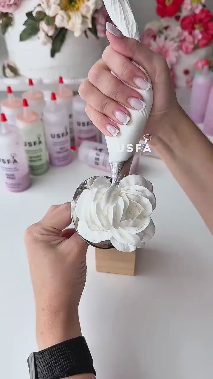 Iris Orchid Dry Spray Color System – Airbrush Alternative for Piped Flowers