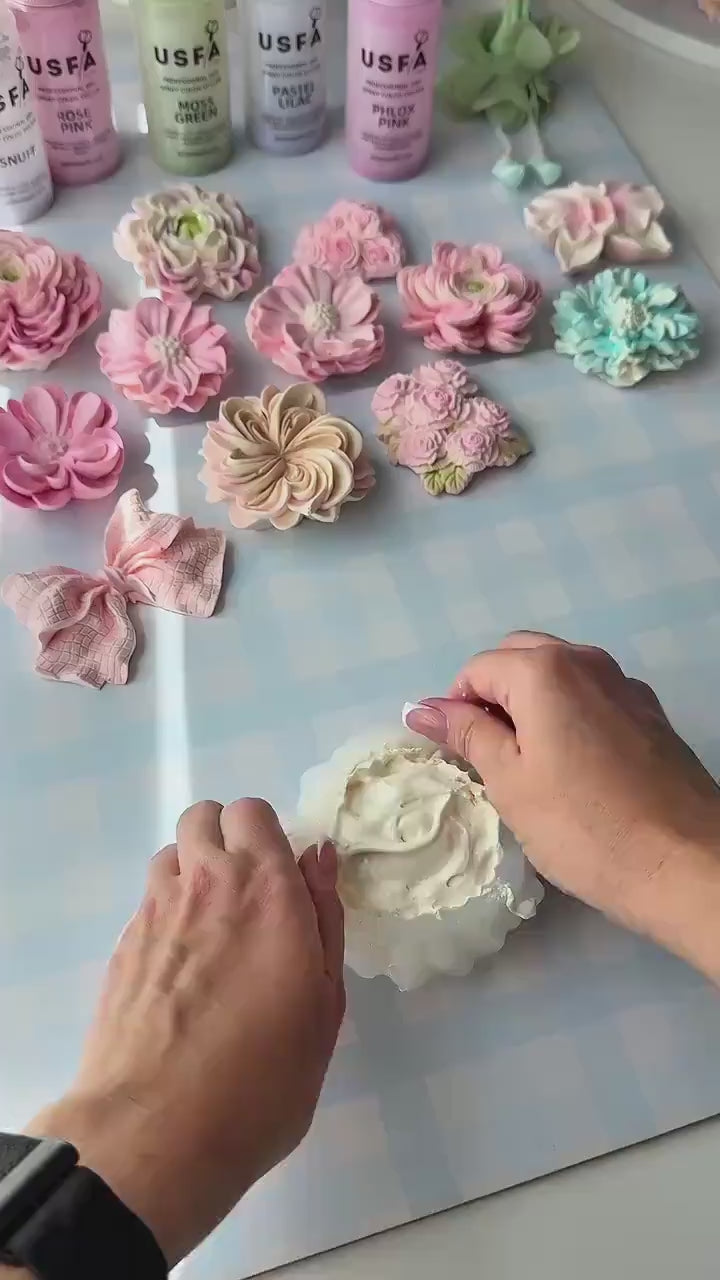 Chrysanthemum Beechcroft Silicone Mold | food grade marshmallow zefir decorating tool