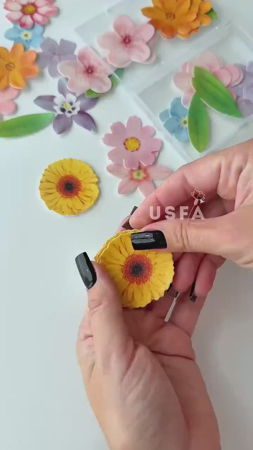 50 Floral Edible Toppers, Wafer Paper Flower Decorations, Edible Cupcake Toppers, Flower Cake Decor